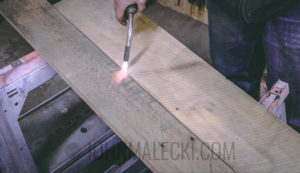 Finish wood with fire - Burn Wood_