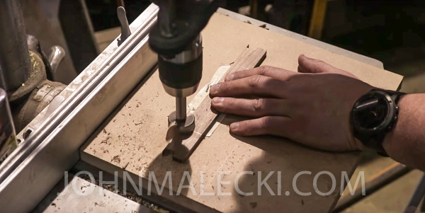 Post-it Desk Organizer -FInger Holes 