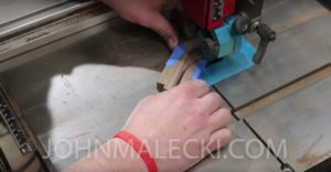 Post-it Desk Organizer -Cut Curves