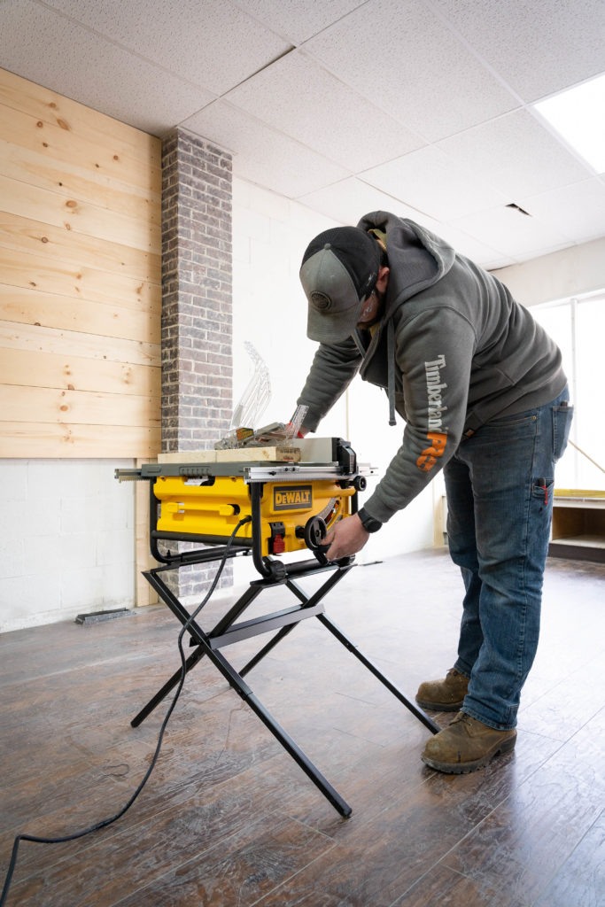 Portable DeWalt Jobsite Saw 