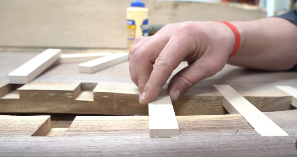 Live Edge Table With A Zipper River 