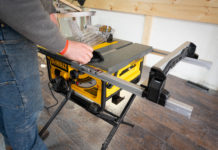 Portable DeWalt Table Saw