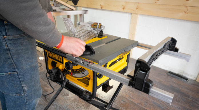 Portable DeWalt Table Saw